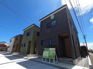 曽師町103-1の戸建住宅