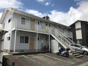 月見ケ丘5丁目14-16の賃貸(アパート・マンション)