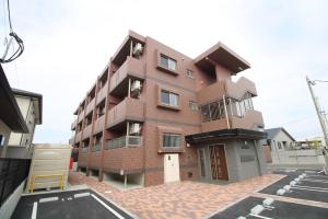 稗原町77-1の賃貸(アパート・マンション)